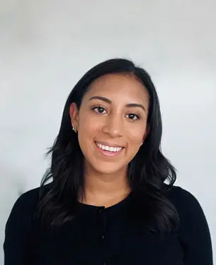 Iliana Alvarenga headshot