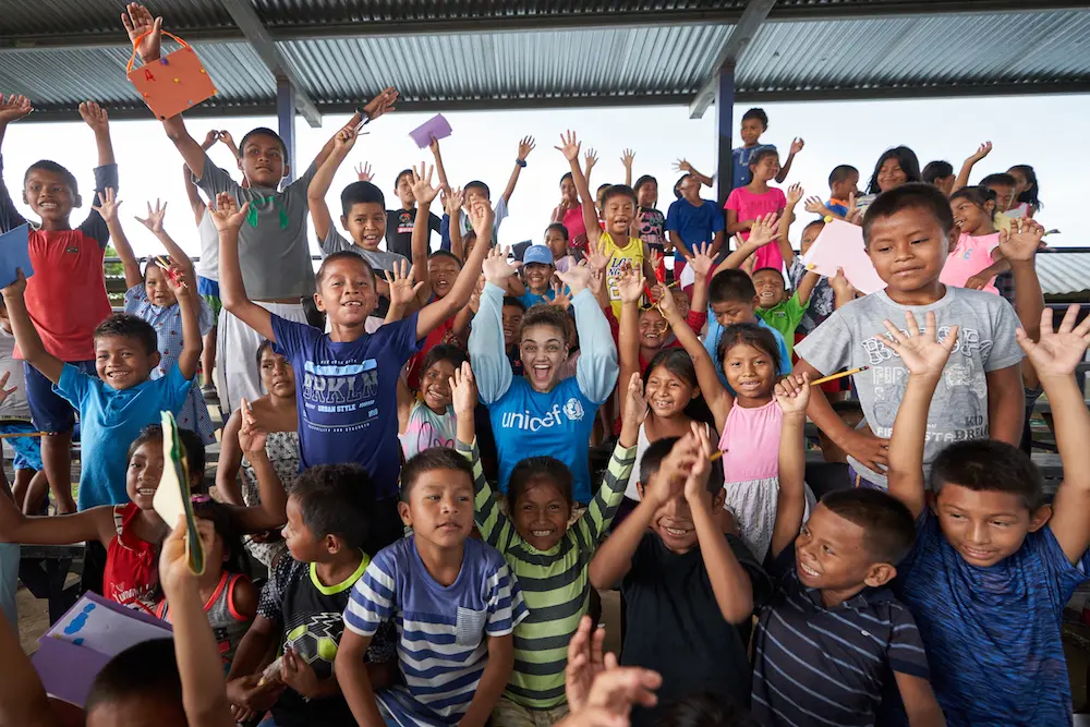 UNICEF Ambassador Laurie Hernandez meets children in Lajas Blancas, Panama.