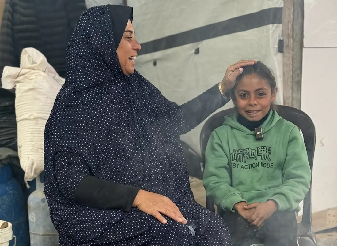 Jehan and her 9-year-old daughter, Aisha, in the Gaza Strip.