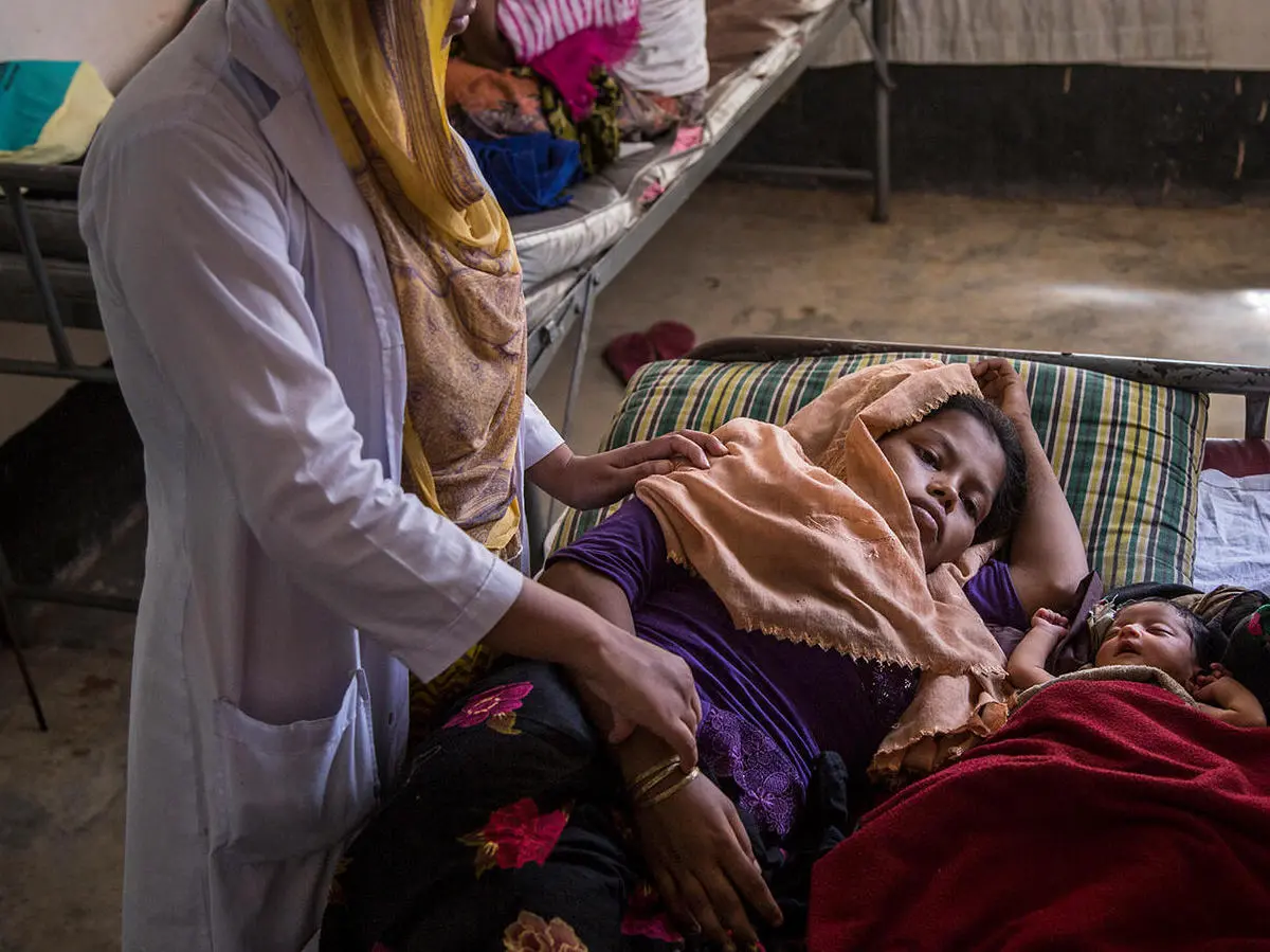 After fleeing brutal violence in Myanmar, 18-year-old Hazera gave birth to her daughter at a UNICEF-supported health center in the Kutupalong camp for Rohingya refugees in Cox's Bazar, Bangladesh.