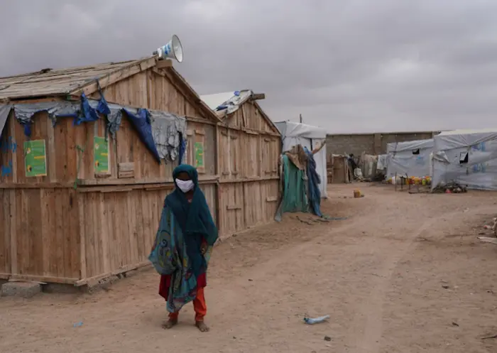 Living conditions are cramped and water is scarce in IDP centers for families displaced by violence in Yemen, making it difficult to practice public health guidance to prevent the spread of COVID-19. 