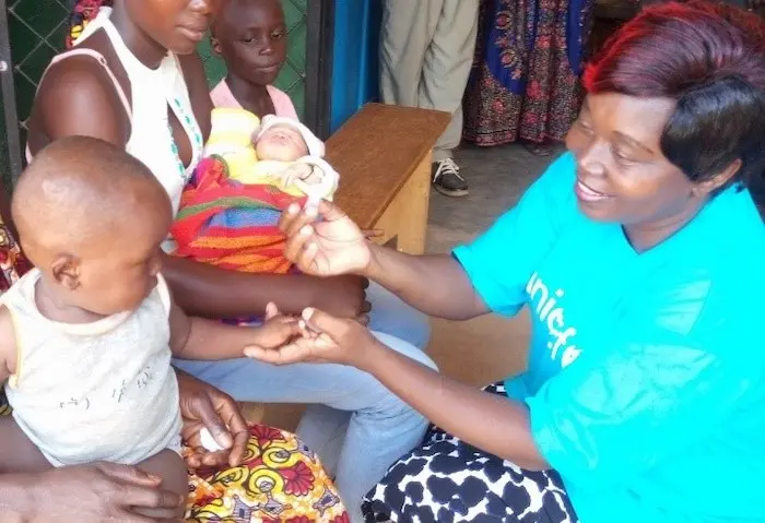 Mauricette Deballe is a doctor at the UNICEF Bossangoa Field Office in the Central African Republic. 