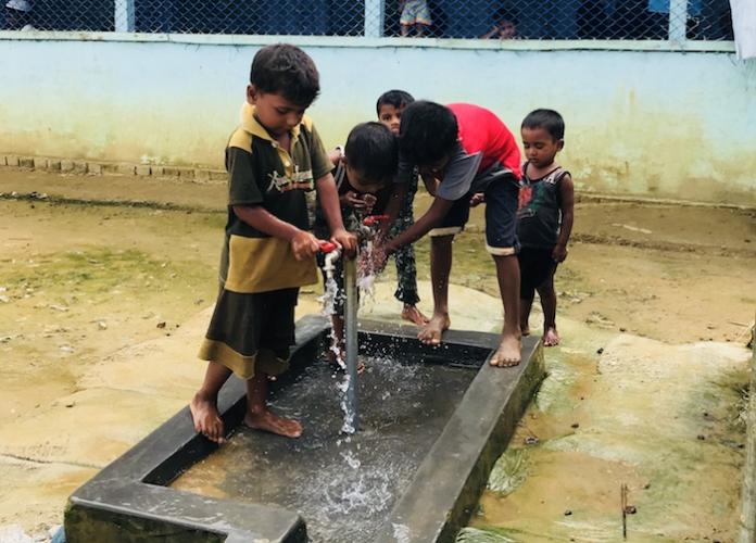 UNICEF provides WASH facilities for Rohingya refugees living in Bangladesh.