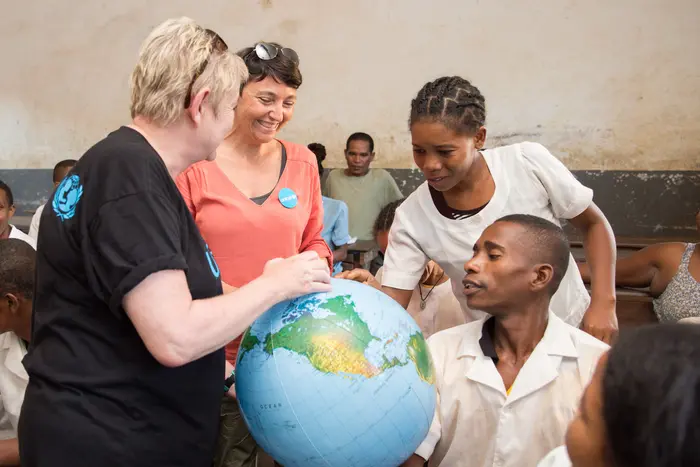 Sonja Hönig Schough and Sophie Achileas (chief education in UNICEF), discussing with the teachers in the junior secondary school of Marofarihy - Vatovavy Fitovinany Region