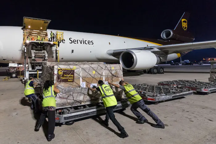 After Hurricane Maria slammed into Puerto Rico in September 2017, UPS and UNICEF worked together to deliver safe drinking water and emergency hygiene kits.