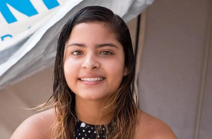Fifteen-year-old Ronneilys and her family left Venezuela for Brazil. When her mother lost her job, they became homeless. 