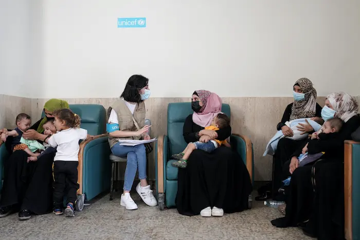 UNICEF and parter-supported interventions at Karantina public hospital in Beirut, Lebanon, are helping mothers improve health and nutrition practices. UNICEF and parter-supported interventions at Karantina public hospital in Beirut, Lebanon, are helping mothers improve health and nutrition practices.