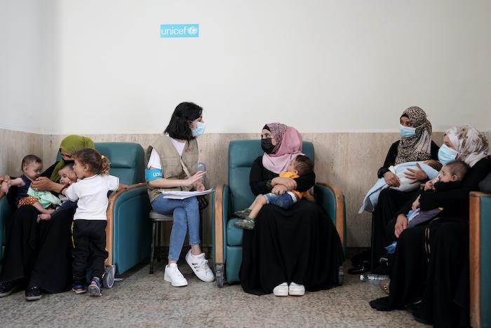UNICEF and parter-supported interventions at Karantina public hospital in Beirut, Lebanon, are helping mothers improve health and nutrition practices. 