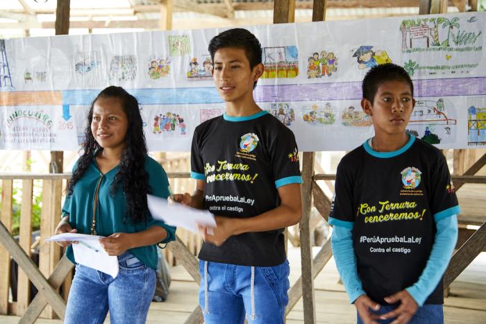 Peruvian teenagers gave a presentation to UNICEF visitors in August 2017.