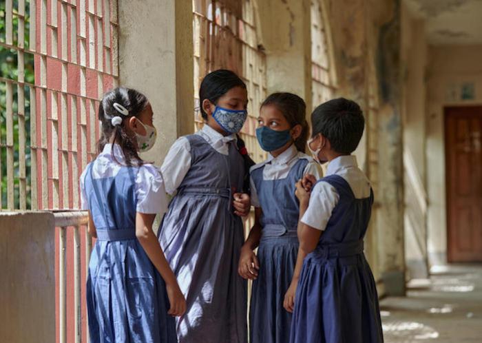 Girls headed back to school at Gandaria Mohila Shomity Government Primary School in Dhaka, Bangladesh after a yearlong wait. UNICEF worked closely with the Bangladesh government to support the reopening of schools in September 2021. 