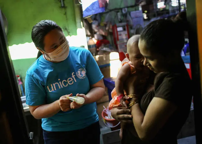 UNICEF is distributing hygiene supplies to households in need as part of its global response to COVID-19.