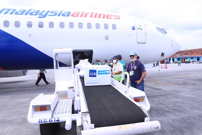 The consignment of medical supplies and equipment that arrived at Tribhuvan International Airport, will equip COVID-19 isolation units in identified hospitals across the country, in response to the needs identified by the Ministry of Health and Population