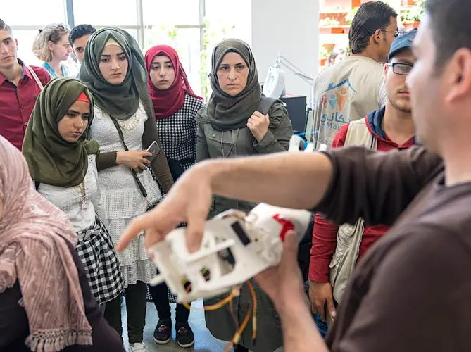 UNICEF X ONE Humanitarian Changemakers Lab